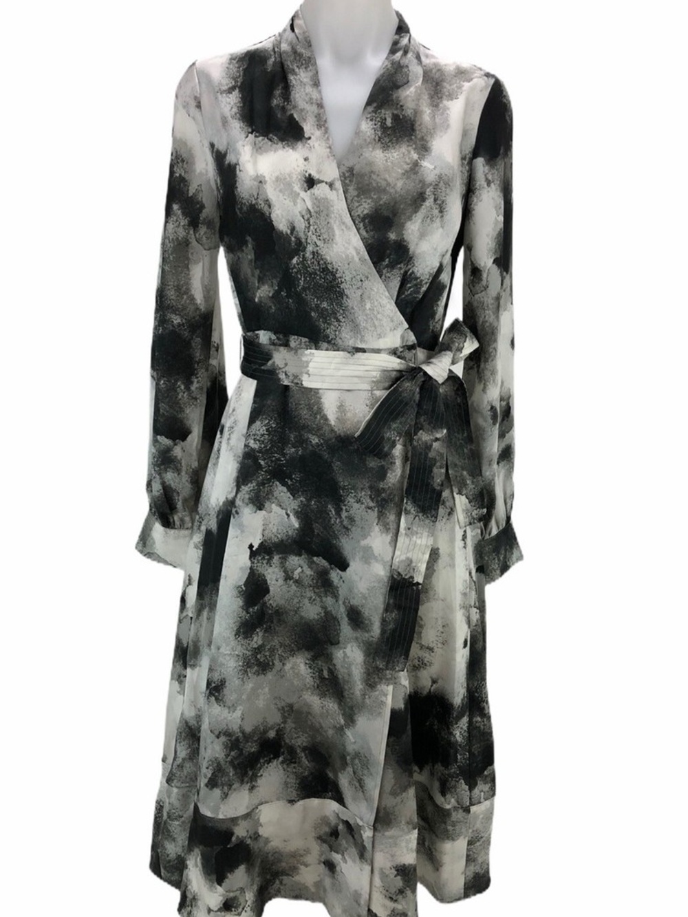 Donna Karan Cloud Dress Size 4 NWOT